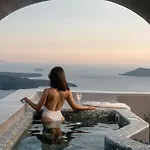 فينتوس باراديسو فيلة إيميروفيغلي
